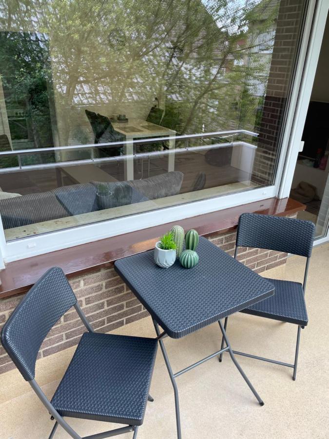 Stilvolles, Frisch Renoviertes 2Zi Apartment Mit Kueche Und Balkon In Kliniknaehe Бад-Эйнхаузен Экстерьер фото