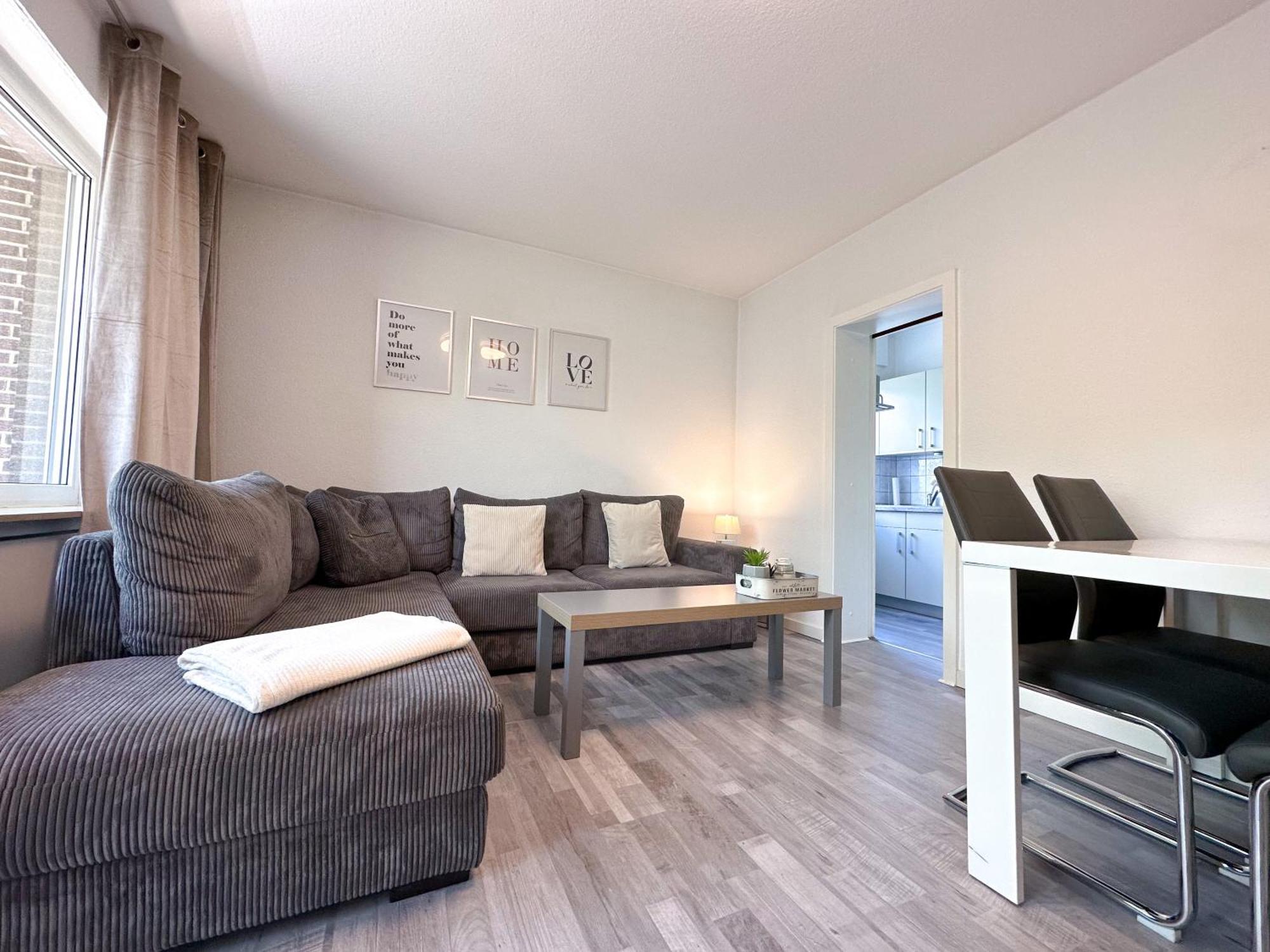 Stilvolles, Frisch Renoviertes 2Zi Apartment Mit Kueche Und Balkon In Kliniknaehe Бад-Эйнхаузен Экстерьер фото