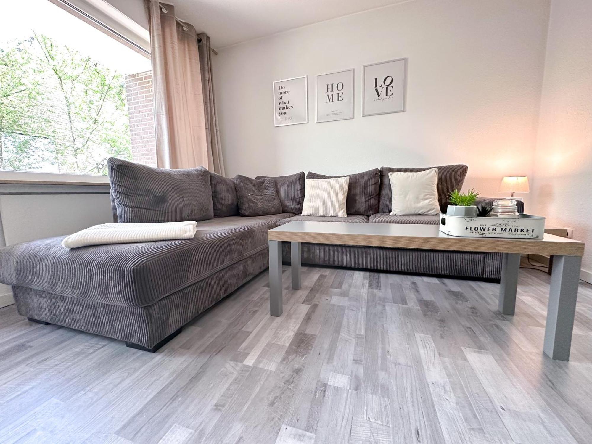 Stilvolles, Frisch Renoviertes 2Zi Apartment Mit Kueche Und Balkon In Kliniknaehe Бад-Эйнхаузен Экстерьер фото